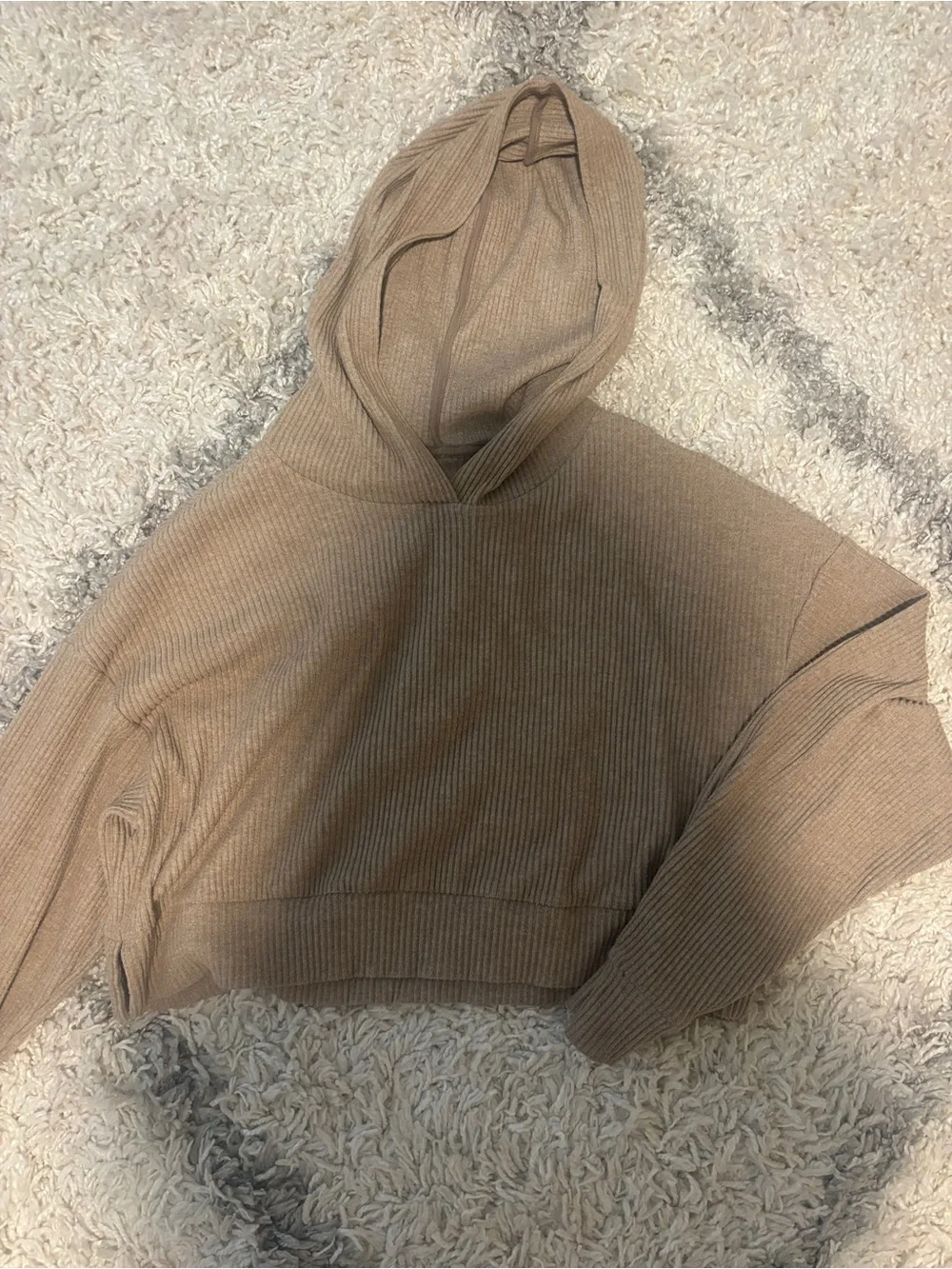 ALO Yoga Muse Hoodie